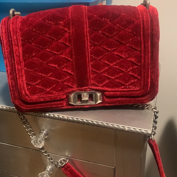 Rebecca Minkoff quilted red velvet cross body bag - Picture 3 of 9